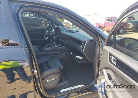 2021 Porsche Cayenne Coupe из США, поврежденный, VIN WP1BA2AY4MDA42884